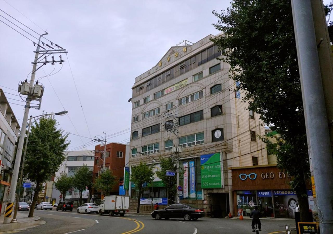 Lifeguesthouse Tongyeong Eksteriør bilde