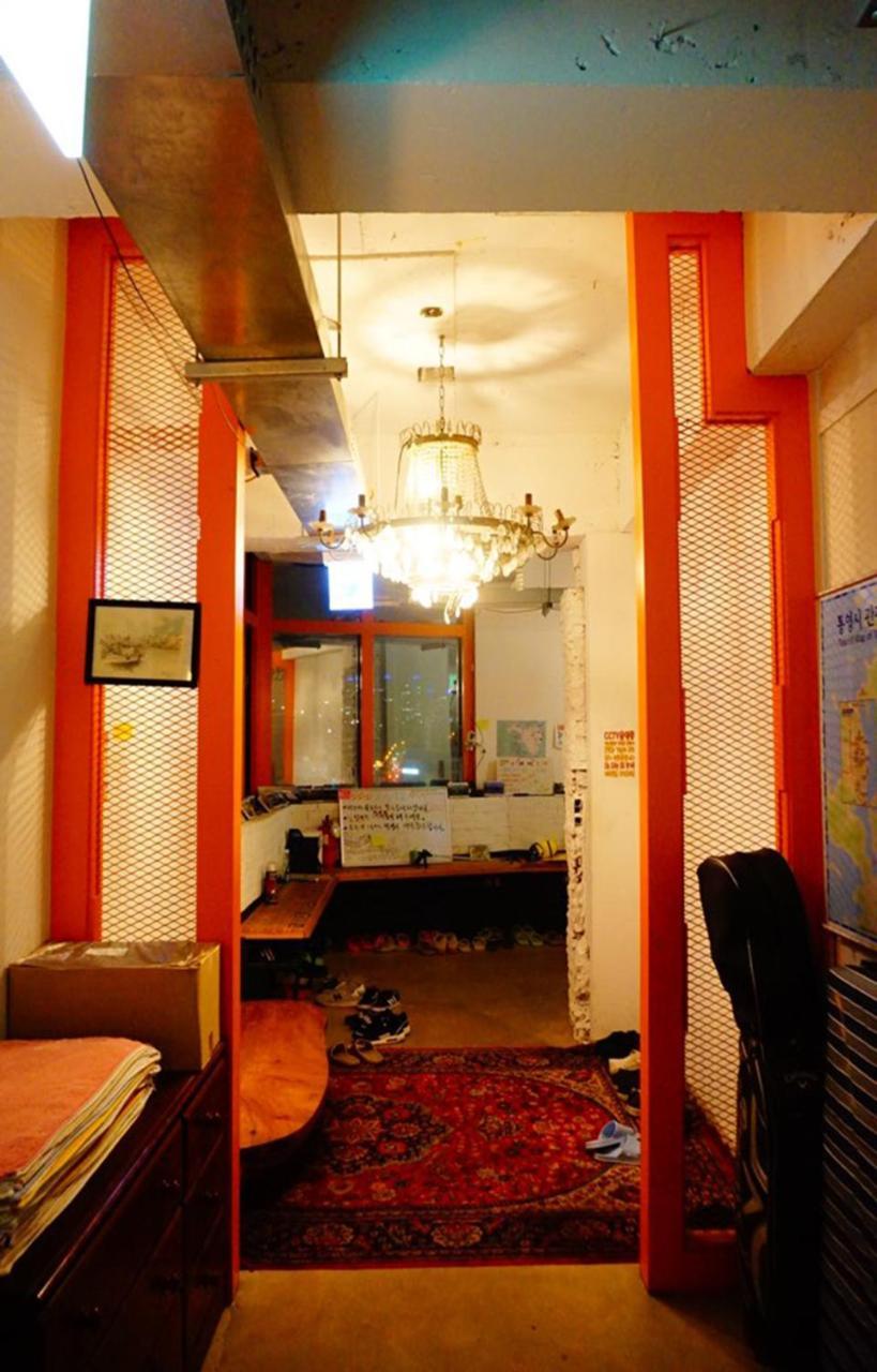 Lifeguesthouse Tongyeong Eksteriør bilde